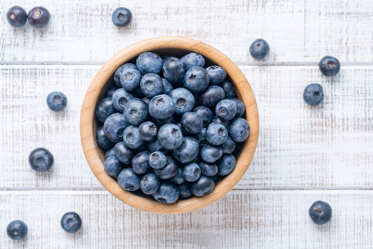 Top view of fresh blueberries in bowl